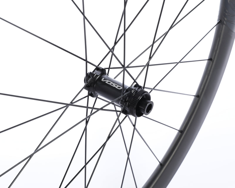 Load image into Gallery viewer, SCOM VOSO Lite 50mm Carbon Wheels disc brake
