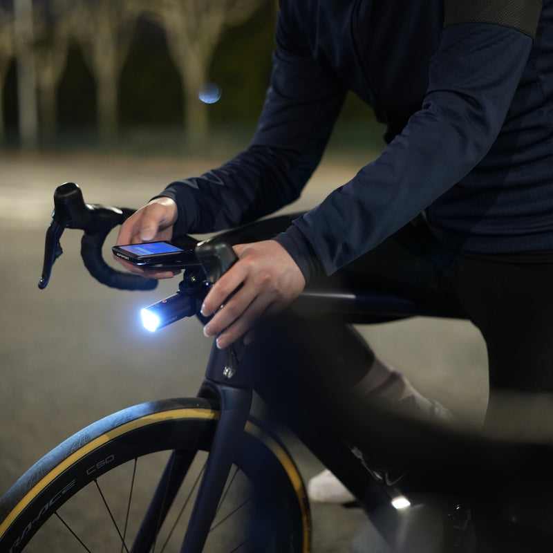 Load image into Gallery viewer, iGPSPORT VS1200S Smart Front Bike Light
