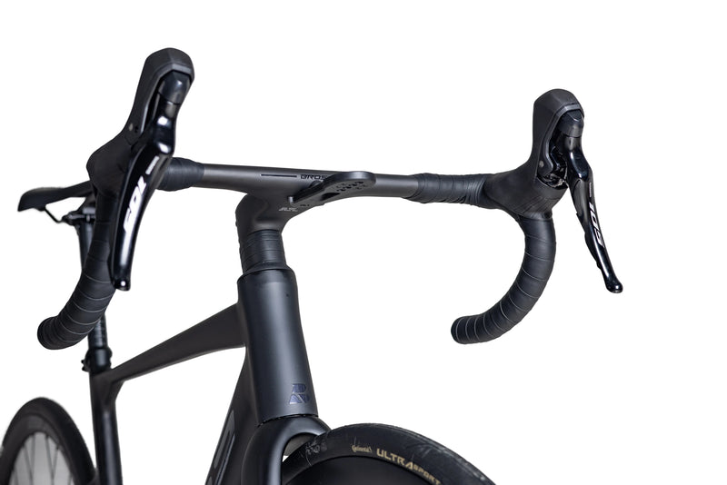 Load image into Gallery viewer, Bross Zenith A5 105 R7120 Alloy Road Bike
