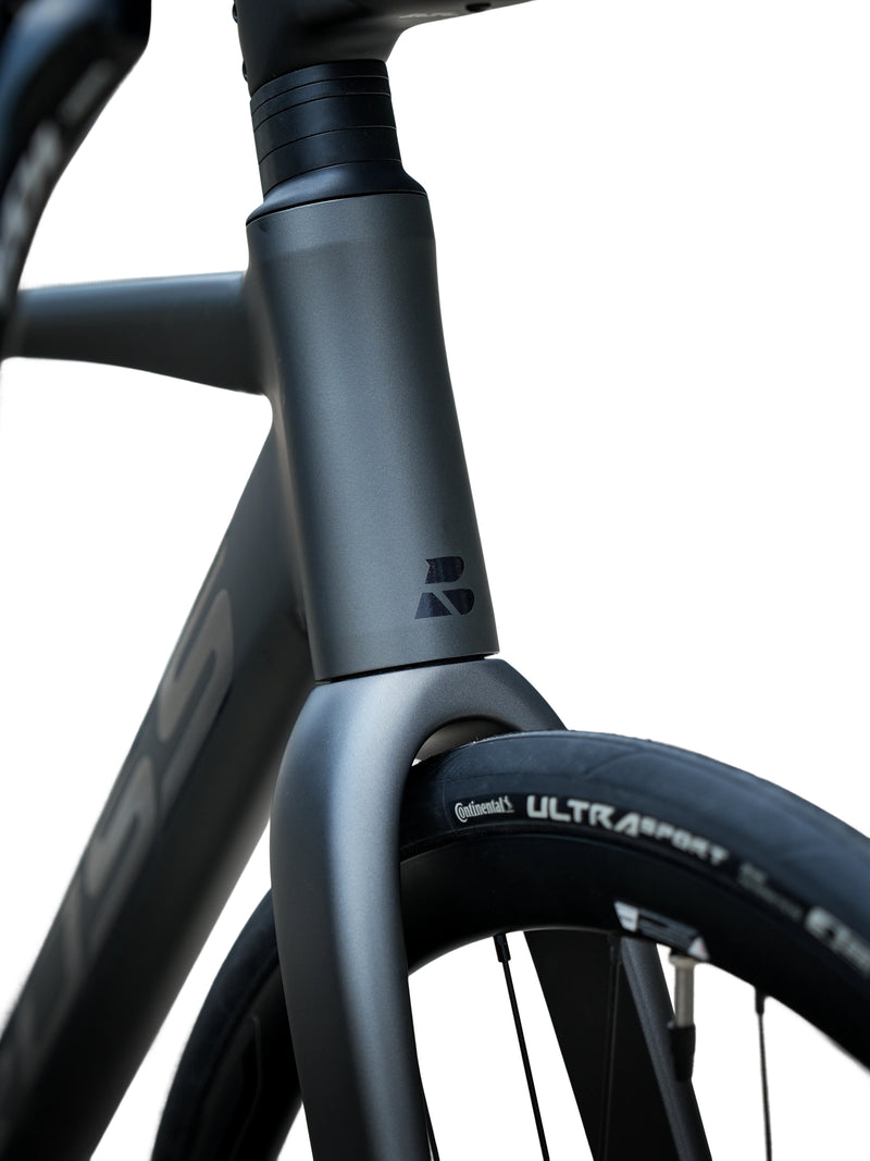 Load image into Gallery viewer, Bross Zenith A5 105 R7120 Alloy Road Bike
