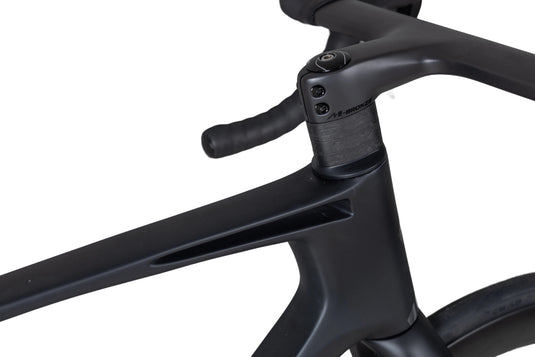 Pardus Robin Sport 105 Di2 Carbon Road Bike with Carbon Wheels