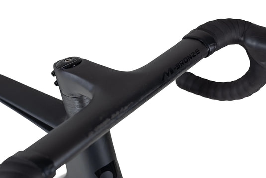 Pardus Robin Sport 105 Di2 Carbon Road Bike with Carbon Wheels