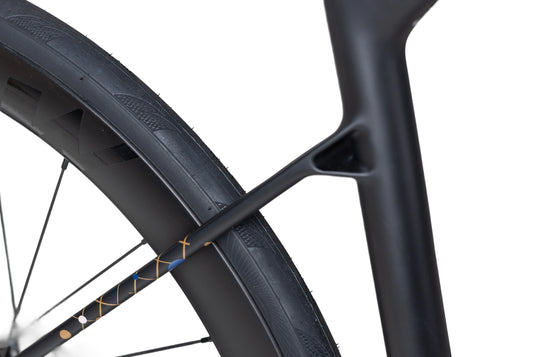 Pardus Robin Sport 105 Di2 Carbon Road Bike with Carbon Wheels