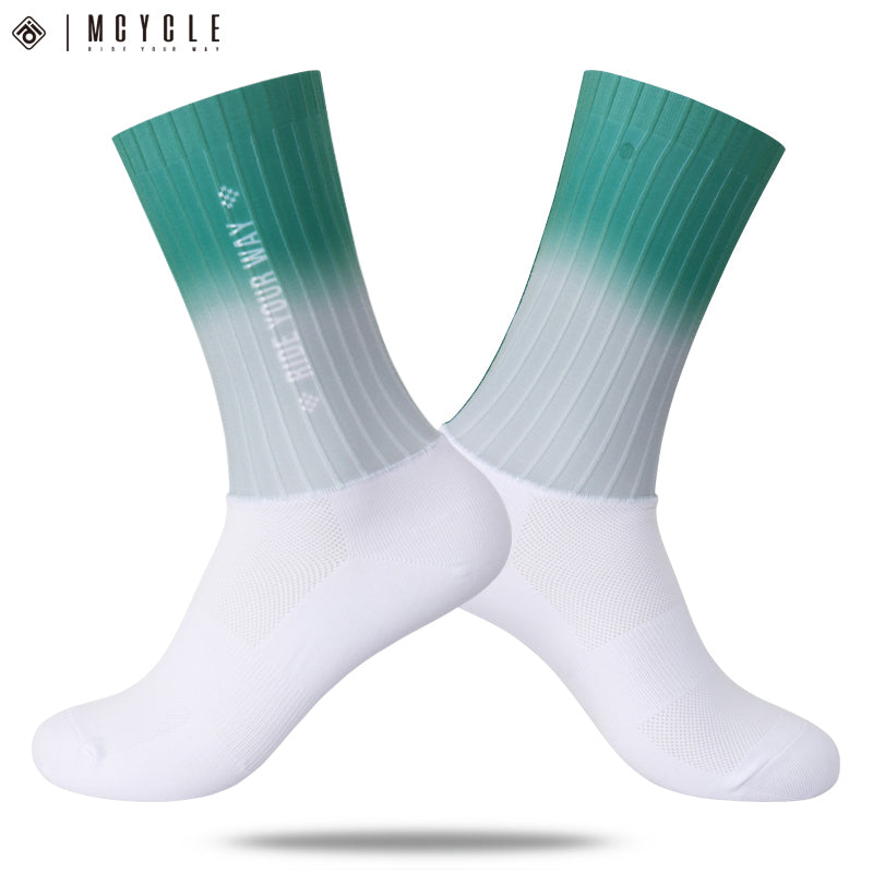 Load image into Gallery viewer, Mcycle Multiple Colors Patchwork Aero Cycling Socks MP048
