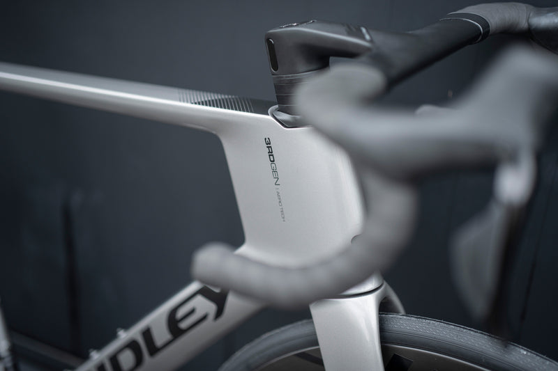 Load image into Gallery viewer, Ridley Noah 3.0 Shimano 105 di2
