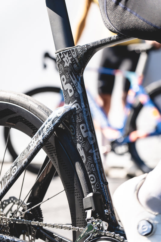 Bross Zenith Z3 R7120 Road Bike with Carbon Wheelset