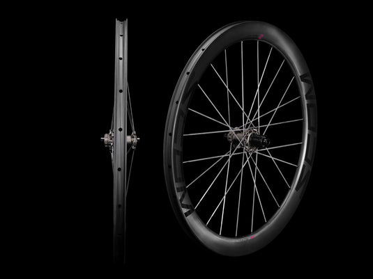 SCOM Ultra Road Carbon Wheels  Disc Brake 2025