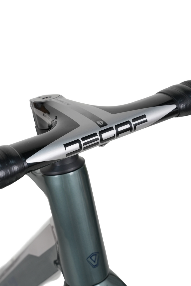 Load image into Gallery viewer, Java J-Air Volata Team Edition Endurance Carbon Road Bike R8170
