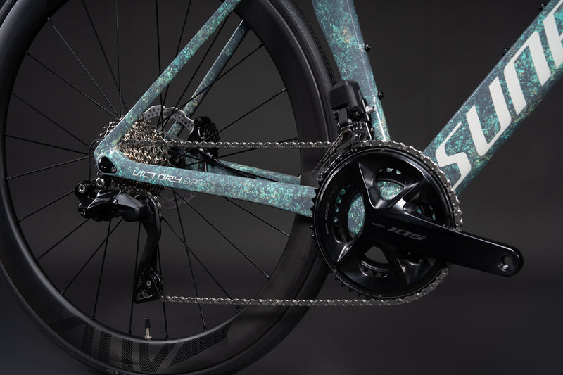 Load image into Gallery viewer, Sunpeed Victory Shimano 105 Di2 Carbon Road Bike
