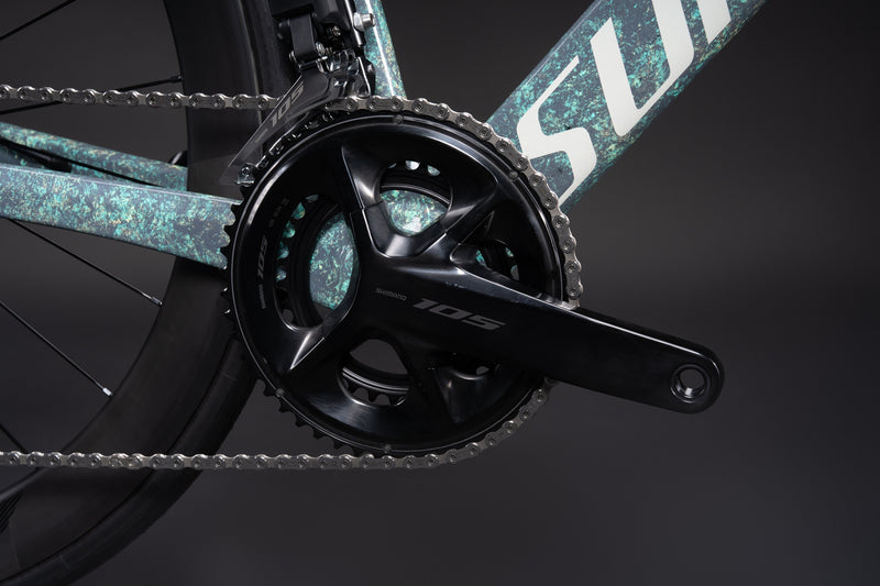 Load image into Gallery viewer, Sunpeed Victory Shimano 105 Di2 Carbon Road Bike
