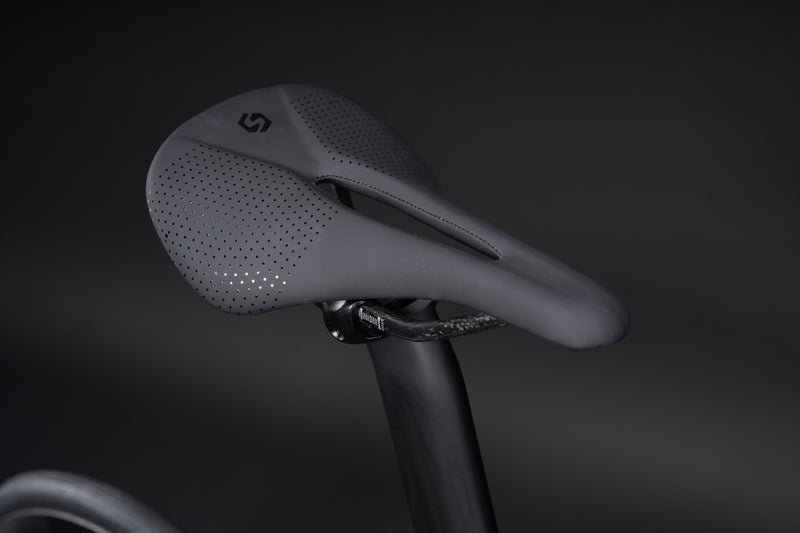 Load image into Gallery viewer, Sunpeed Victory Shimano 105 Di2 Carbon Road Bike
