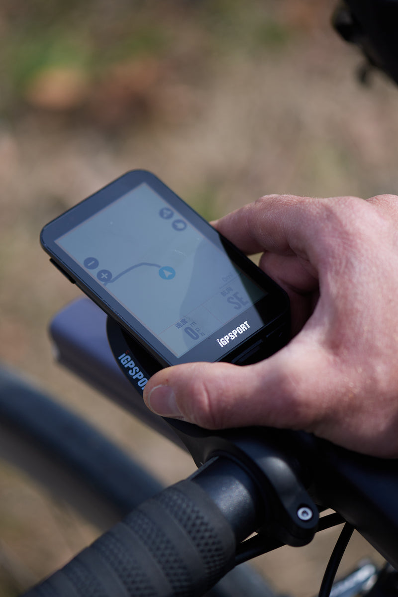 Load image into Gallery viewer, iGPSPORT iGS800 Touch-screen Bike Computer Professional GPS Cycling Computer
