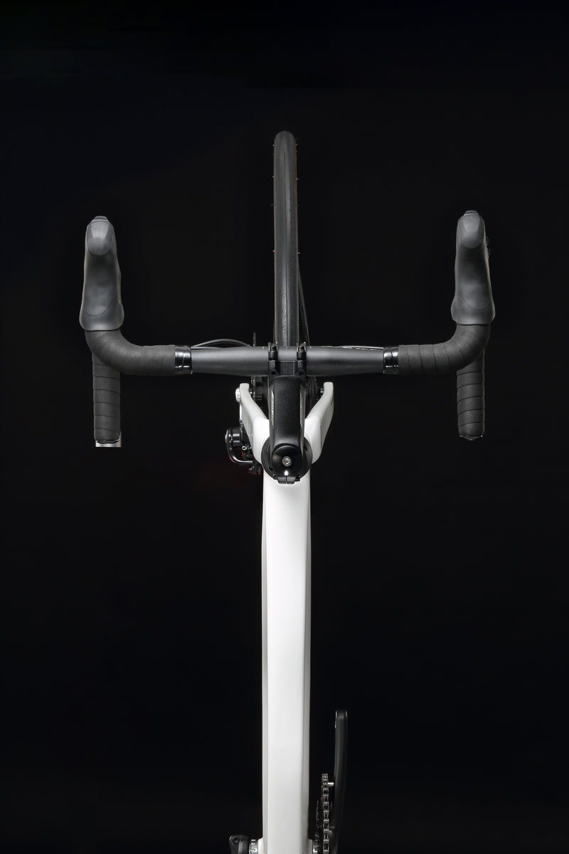 Load image into Gallery viewer, Pardus Super AL LTWOO 11 Speed Hydraulic Brake Road Bike
