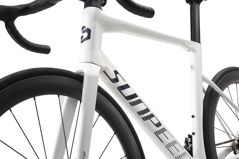 Load image into Gallery viewer, Sunpeed Victory Sport Shimano R7100 12 Speed Carbon Road Bike

