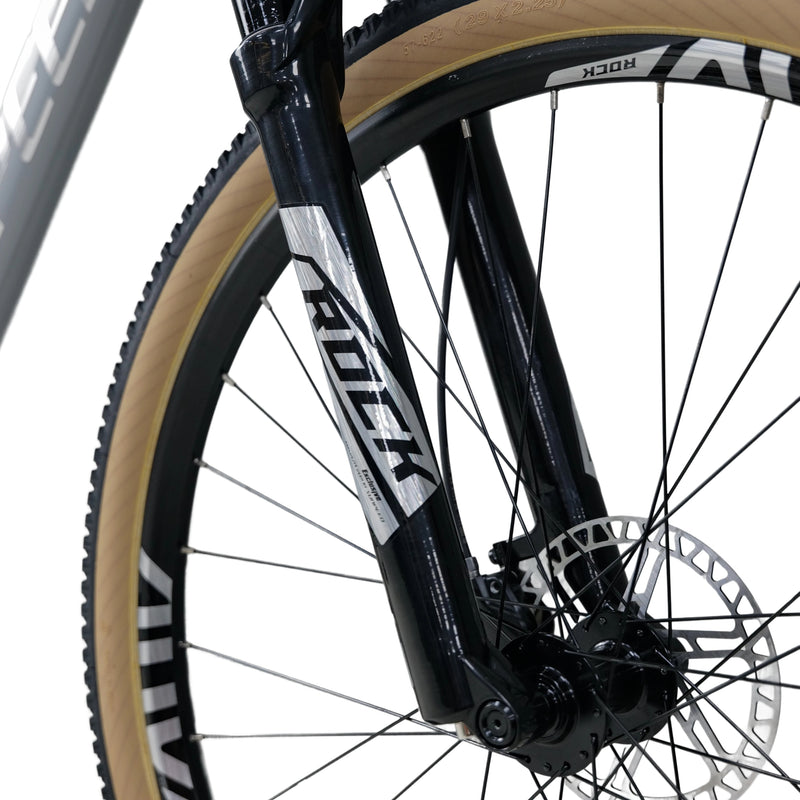 Load image into Gallery viewer, Sunpeed Rock Carbon Mountain Bike
