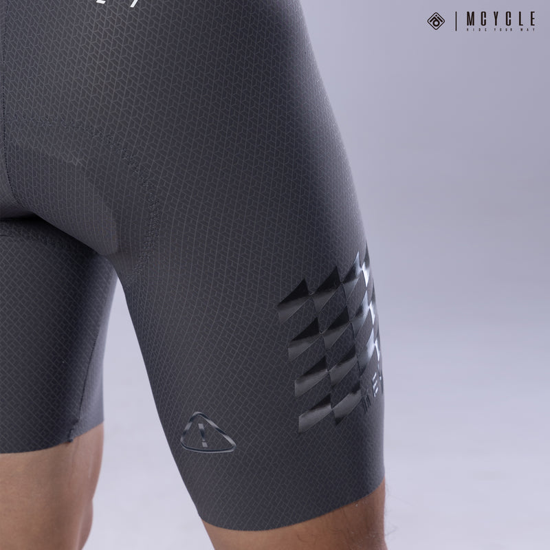 Load image into Gallery viewer, Mcycle Men&#39;s Cycling Bib Shorts with Elastic Interface Pads MK100
