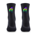 4 / Black