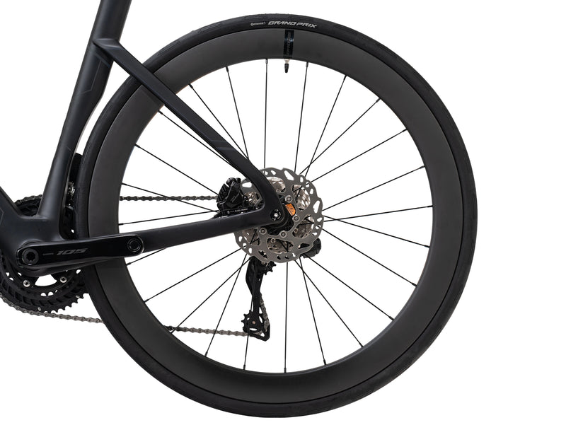 Load image into Gallery viewer, Bross Vagabond Aero 6SE 105 Di2 R7170 Carbon Road Bike with Carbon Wheels
