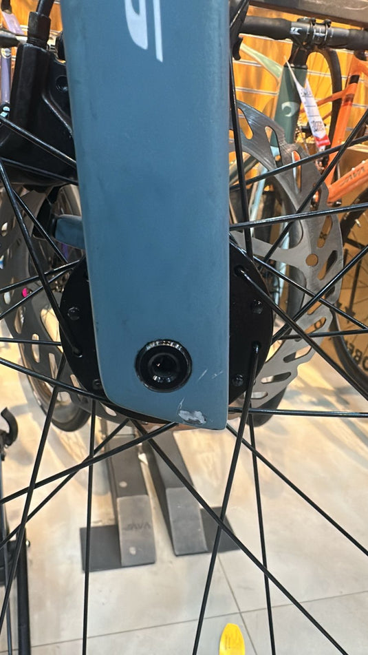 Pardus Mini Naik RS 24 Inch Kids Mountain Bike with Scratch Warehouse Clearance