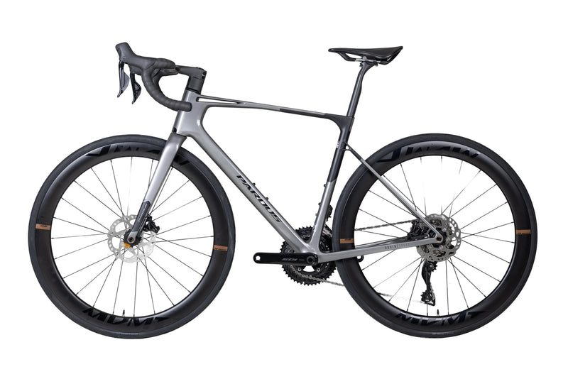 Load image into Gallery viewer, Pardus Robin Sport 105 Di2 Carbon Road Bike with Carbon Wheels
