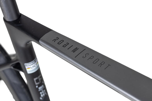 Pardus Robin Sport 105 Di2 Carbon Road Bike with Carbon Wheels