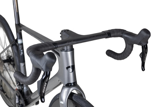 Pardus Robin Sport 105 Di2 Carbon Road Bike with Carbon Wheels