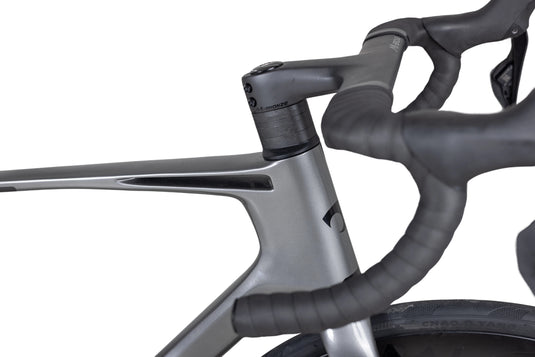 Pardus Robin Sport 105 Di2 Carbon Road Bike with Carbon Wheels