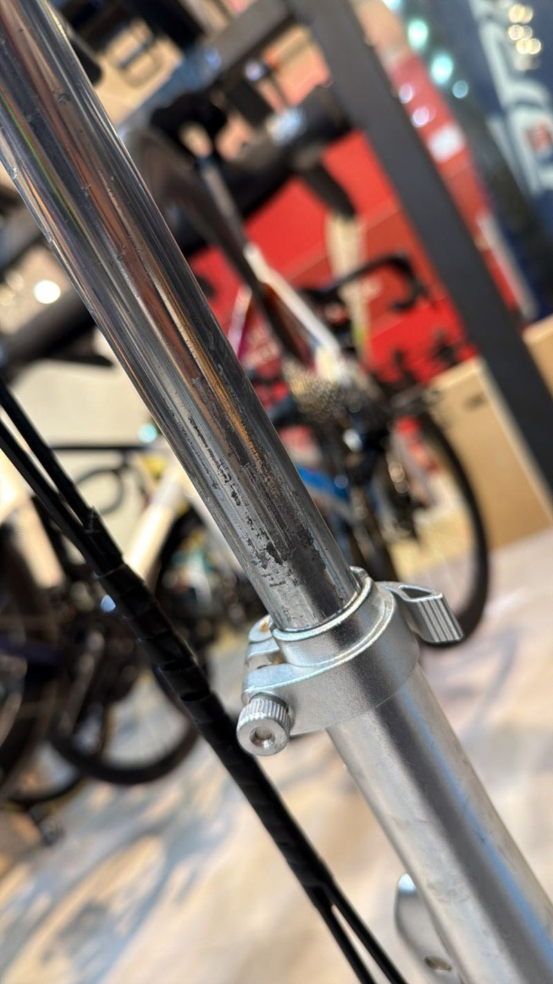 Load image into Gallery viewer, ENDA 1201D Folding Bike 12 inch wheel warehouse clearance Scratched
