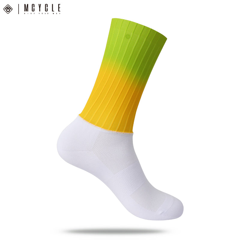 Load image into Gallery viewer, Mcycle Multiple Colors Patchwork Aero Cycling Socks MP048
