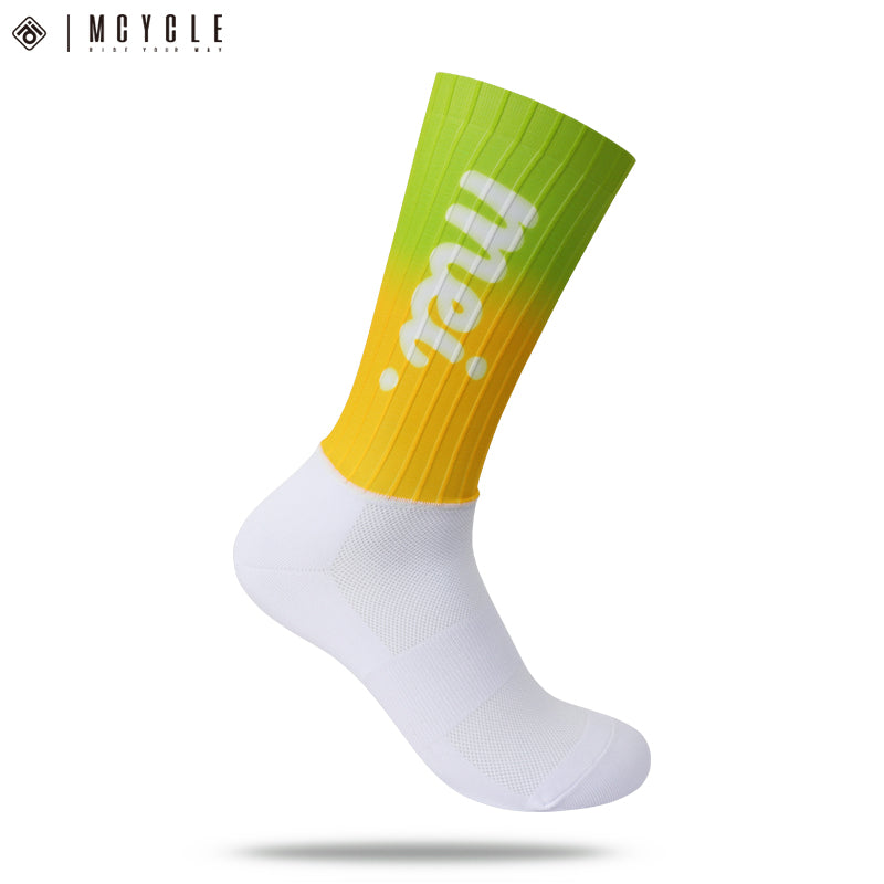 Load image into Gallery viewer, Mcycle Multiple Colors Patchwork Aero Cycling Socks MP048
