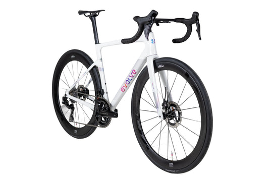 Evolve Cima Carbon Road Bike Ultegra Di2 R8170 with Carbon Spoke Wheelset