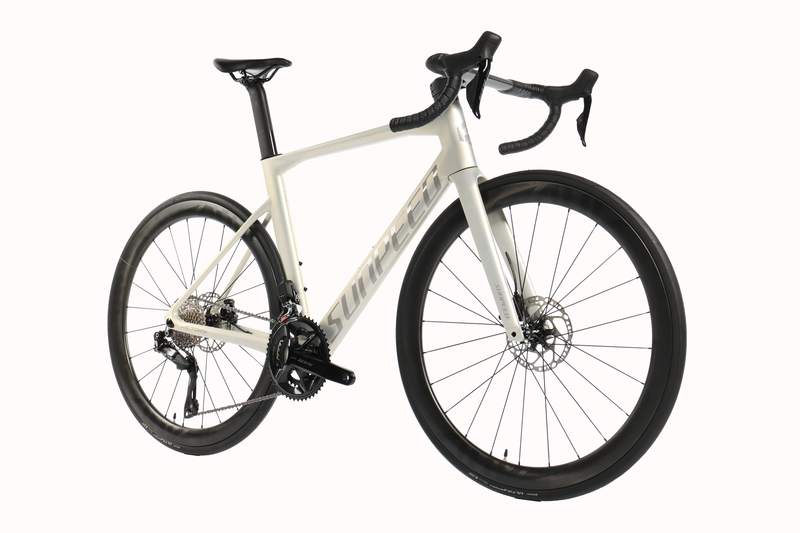 Load image into Gallery viewer, Sunpeed Victory Shimano 105 Di2 Carbon Road Bike
