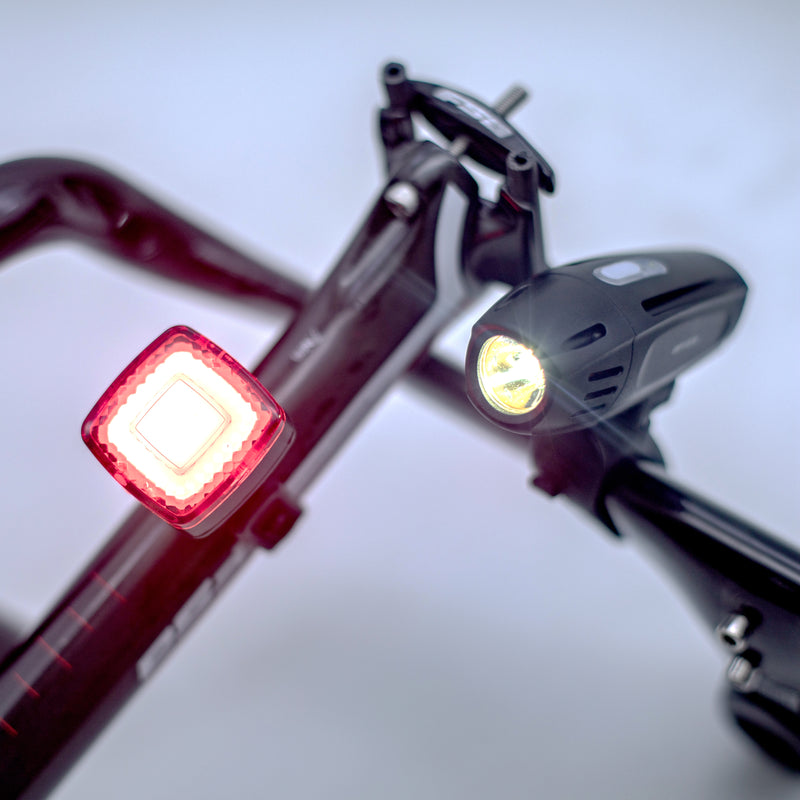 Load image into Gallery viewer, Upten Rechargeable Cycling Lights set Front and Rear Bike Light 091
