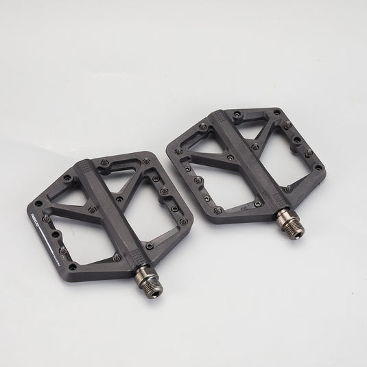 Racework Stam Flat Pedal MTB 02