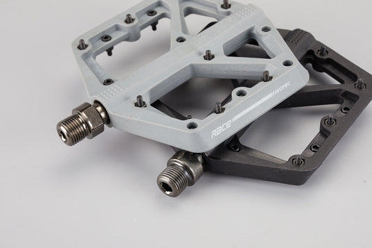 Racework Stam Flat Pedal MTB 02