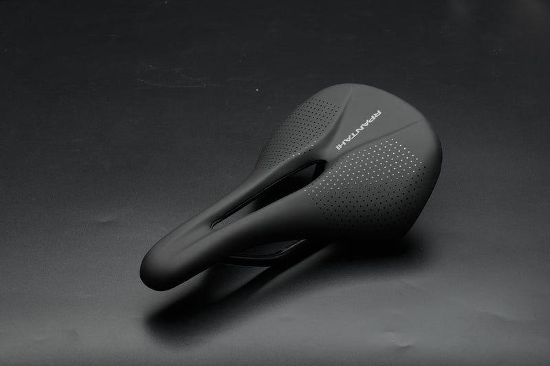 Load image into Gallery viewer, Rpantahi Short Nose Bicycle Carbon Saddle
