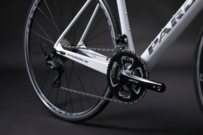 Load image into Gallery viewer, Pardus Robin Sport Carbon Road Bike with Shimano 105
