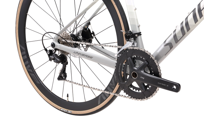 Load image into Gallery viewer, Sunpeed Universe Road Bike shimano 105 11 speed
