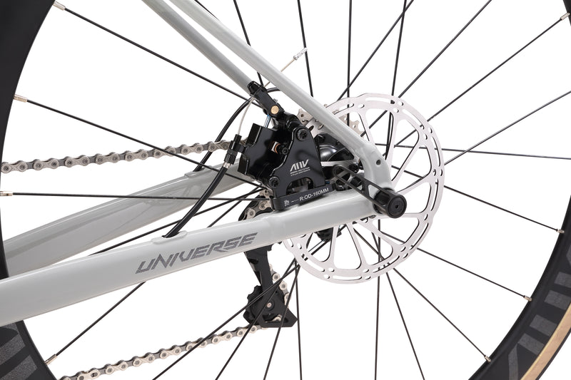 Load image into Gallery viewer, Sunpeed Universe Road Bike shimano 105 11 speed
