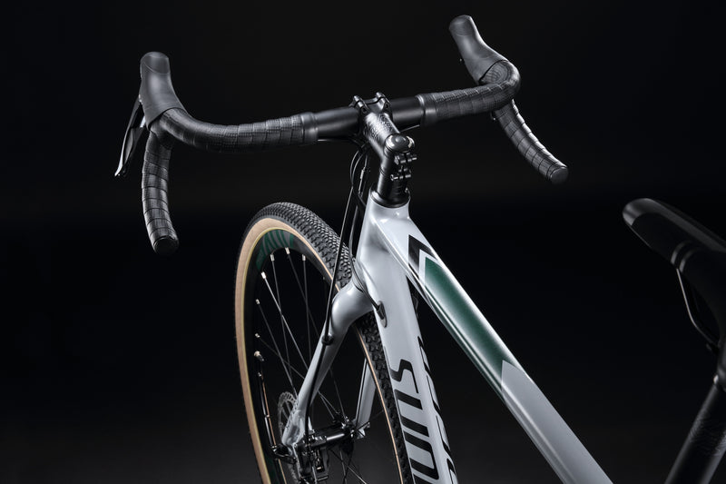 Load image into Gallery viewer, Sunpeed Charon Gravel Bike Clearance
