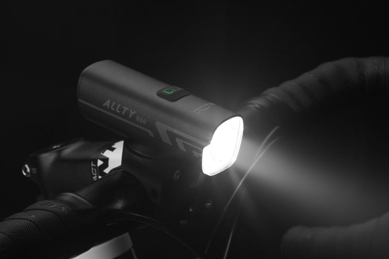 Load image into Gallery viewer, MagicShine Allty 600 Bicycle Front Light + Seemee 30 Tail Light Combo
