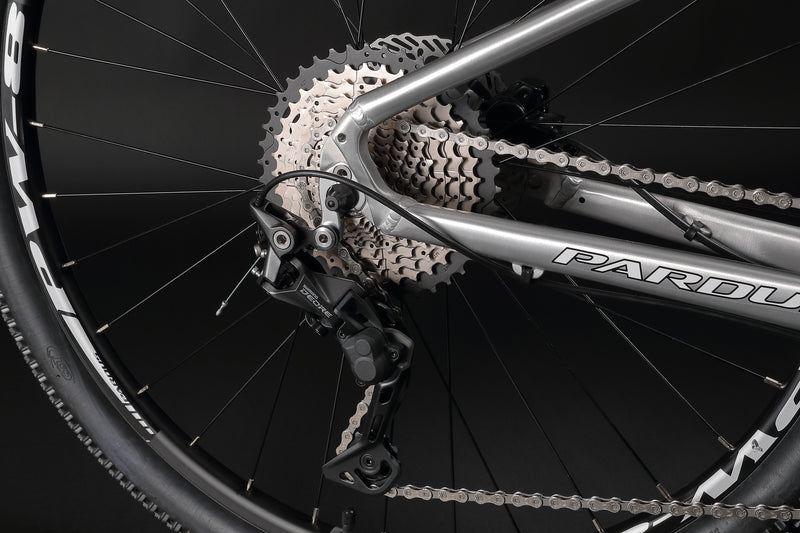 Load image into Gallery viewer, Pardus  NAIK with Shimano DEORE 2*11 Speed Alloy Mountain Bike
