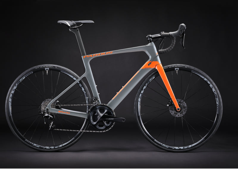 Load image into Gallery viewer, Pardus Spark Disc Carbon Road Bike shimano105/Sram Rival 11 Speed Hydraulic Brakes
