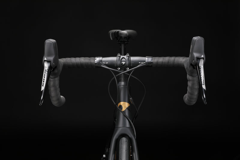 Load image into Gallery viewer, Pardus Spark Disc Carbon Road Bike shimano105/Sram Rival 11 Speed Hydraulic Brakes
